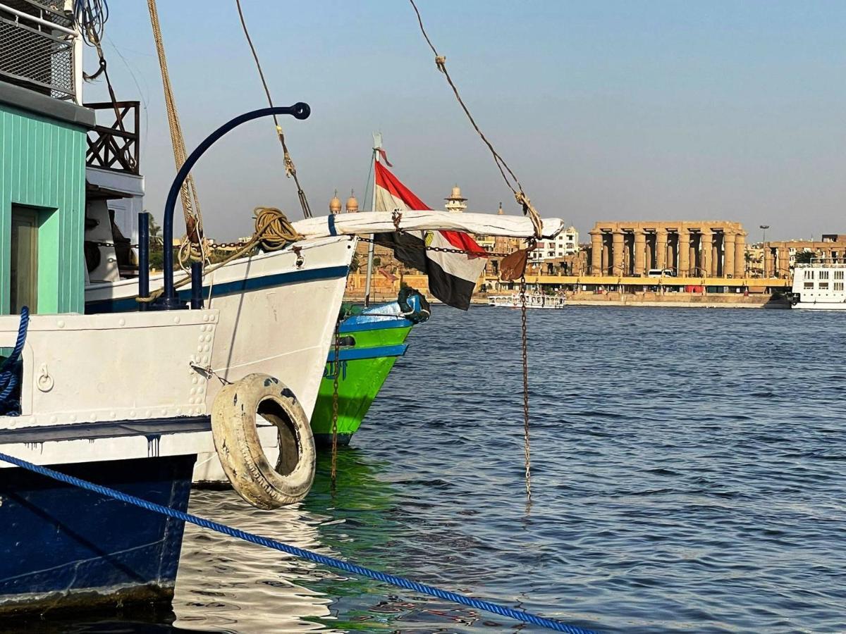 Floating Hotel- Happy Nile Boat Luxor Exterior foto