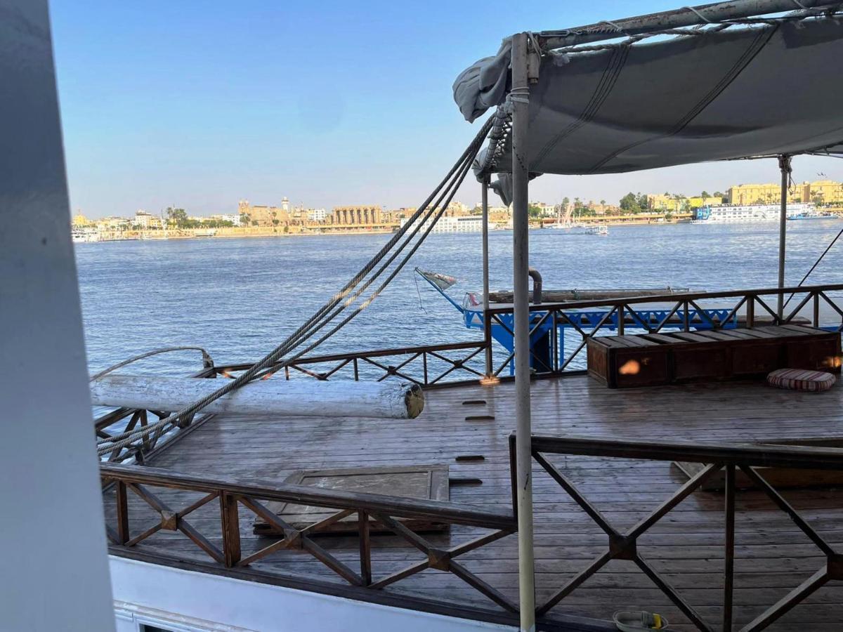 Floating Hotel- Happy Nile Boat Luxor Exterior foto